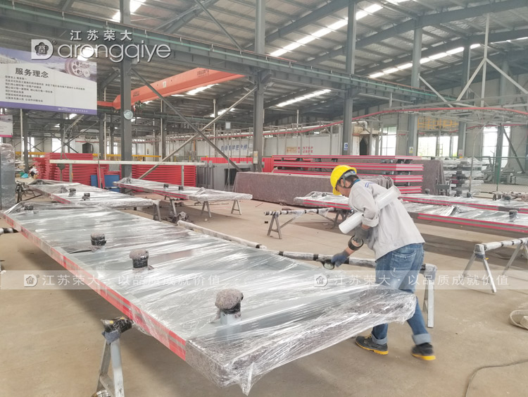 �ڶ����ӱ���(ji��n)�s������܇ͤ�l(f��)؛�Dһ