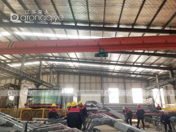 ���չ�����܇(ch��)ͤ�l(f��)؛�D��