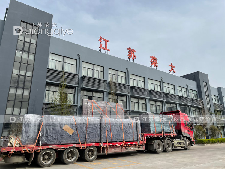 山東公交候車亭兩車發(fā)貨圖二