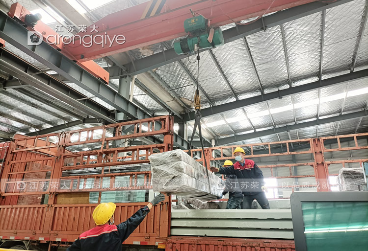 榮大供應(yīng)江蘇公交站臺發(fā)貨