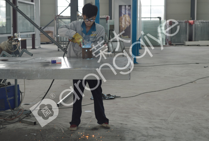 ������܇(ch��)ͤ