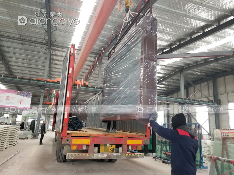 ���Ϲ���վ�_�l(f��)؛�Dһ