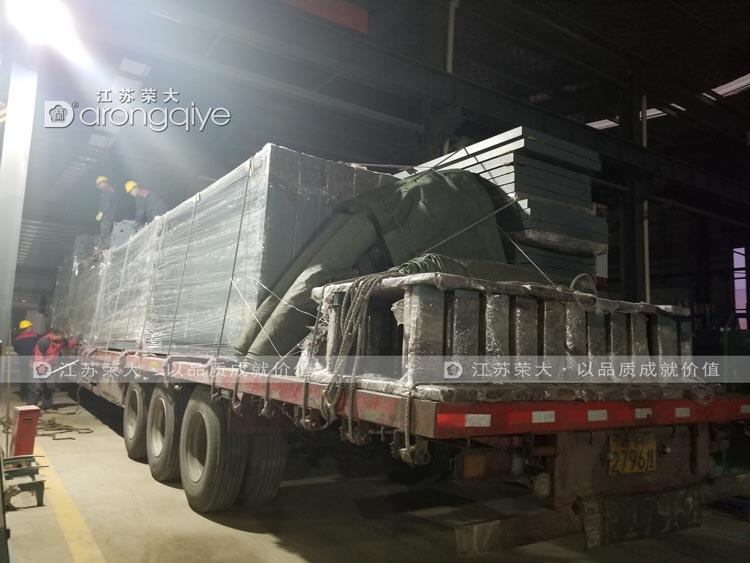 ��������܇ͤ�l(f��)؛�D��