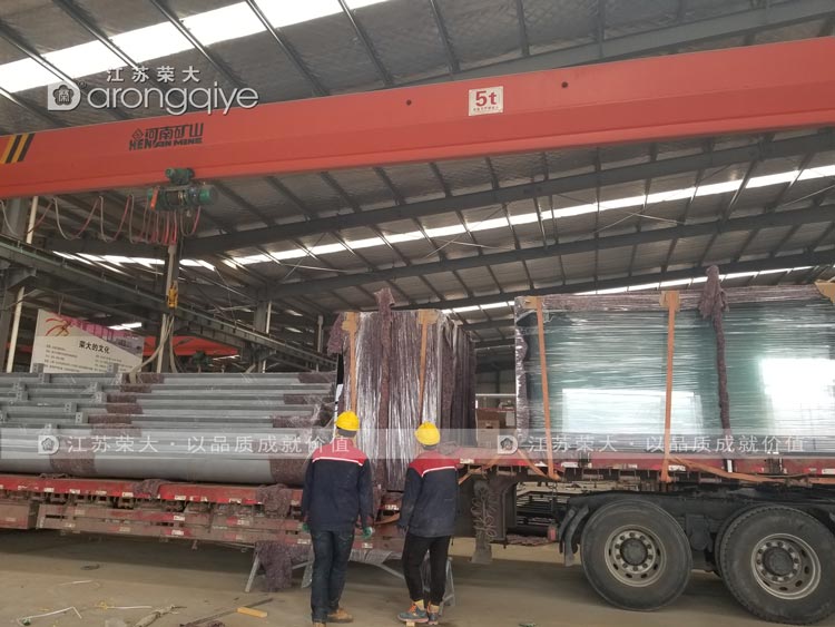 第六批揚(yáng)州智能公交站臺發(fā)貨配圖一