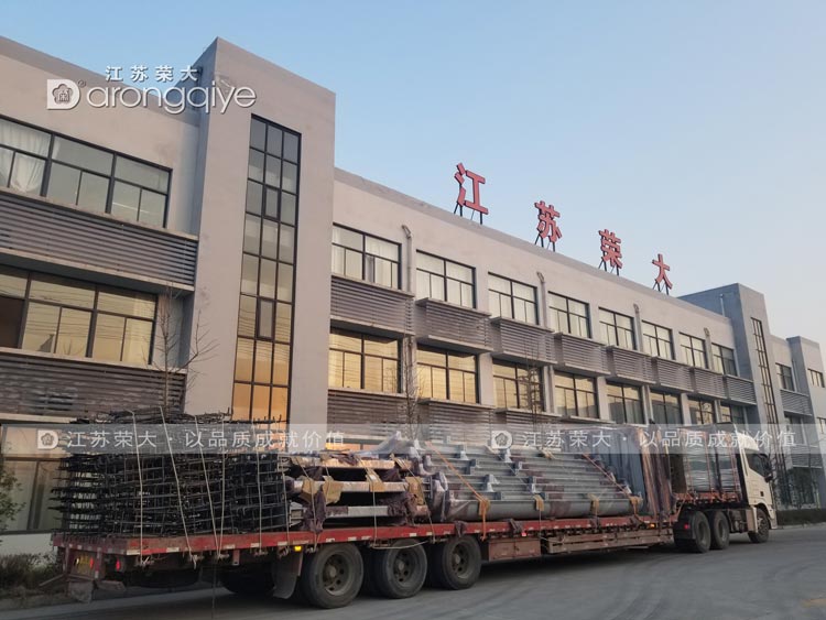 第六批揚(yáng)州智能公交站臺發(fā)貨配圖三